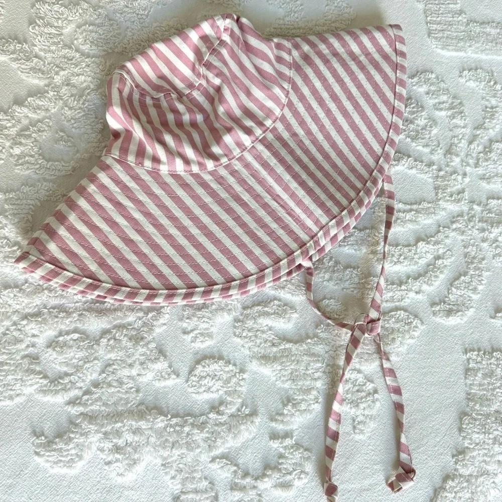 Business & Pleasure Wide Brim Beach Hat in Pink Stripe - Picture 3 of 7